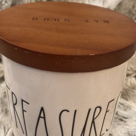 Rae Dunn TREASURES Canister with wood lid - Picture 7 of 7